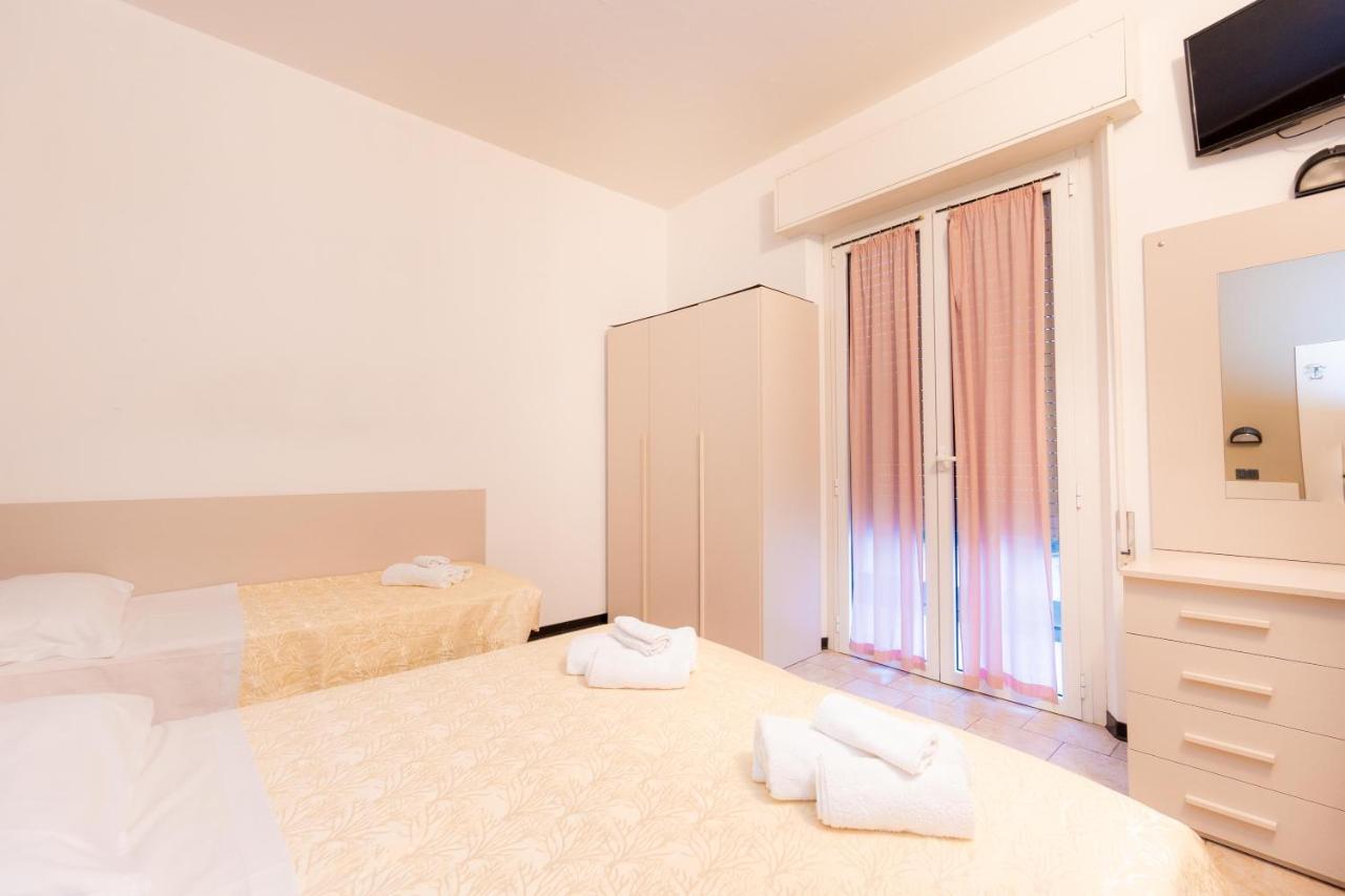 Hotel Galileo ริมินี ภายนอก รูปภาพ