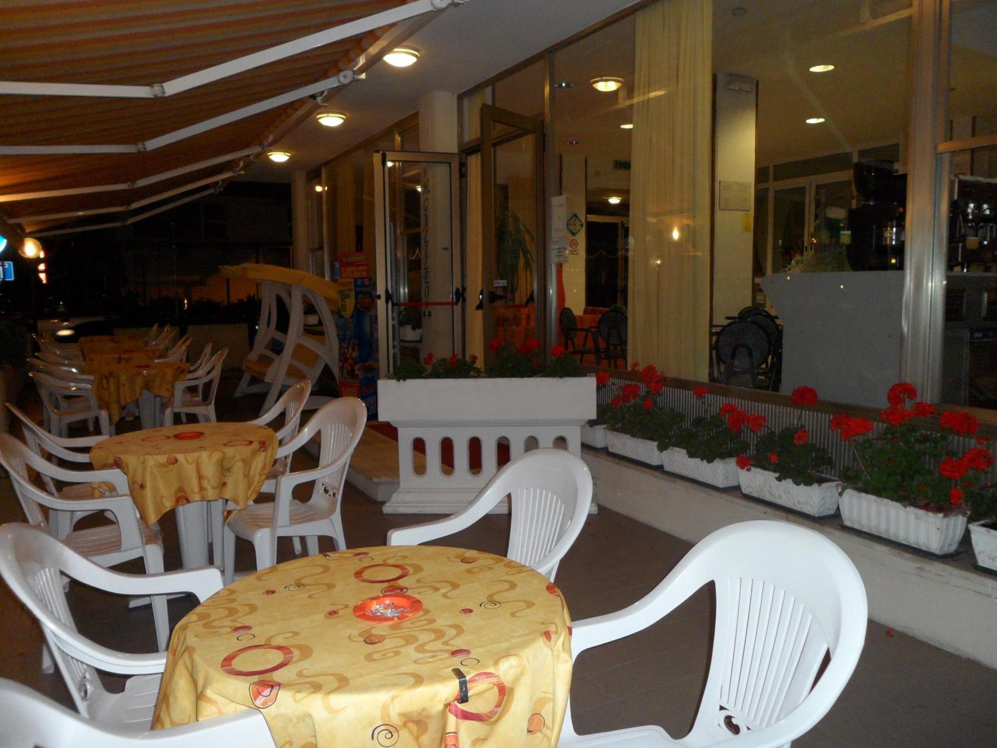 Hotel Galileo ริมินี ภายนอก รูปภาพ